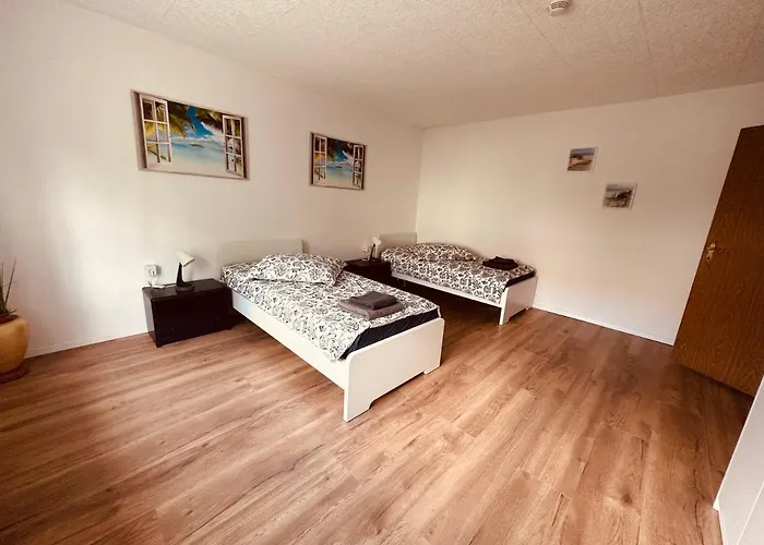 Villa 12