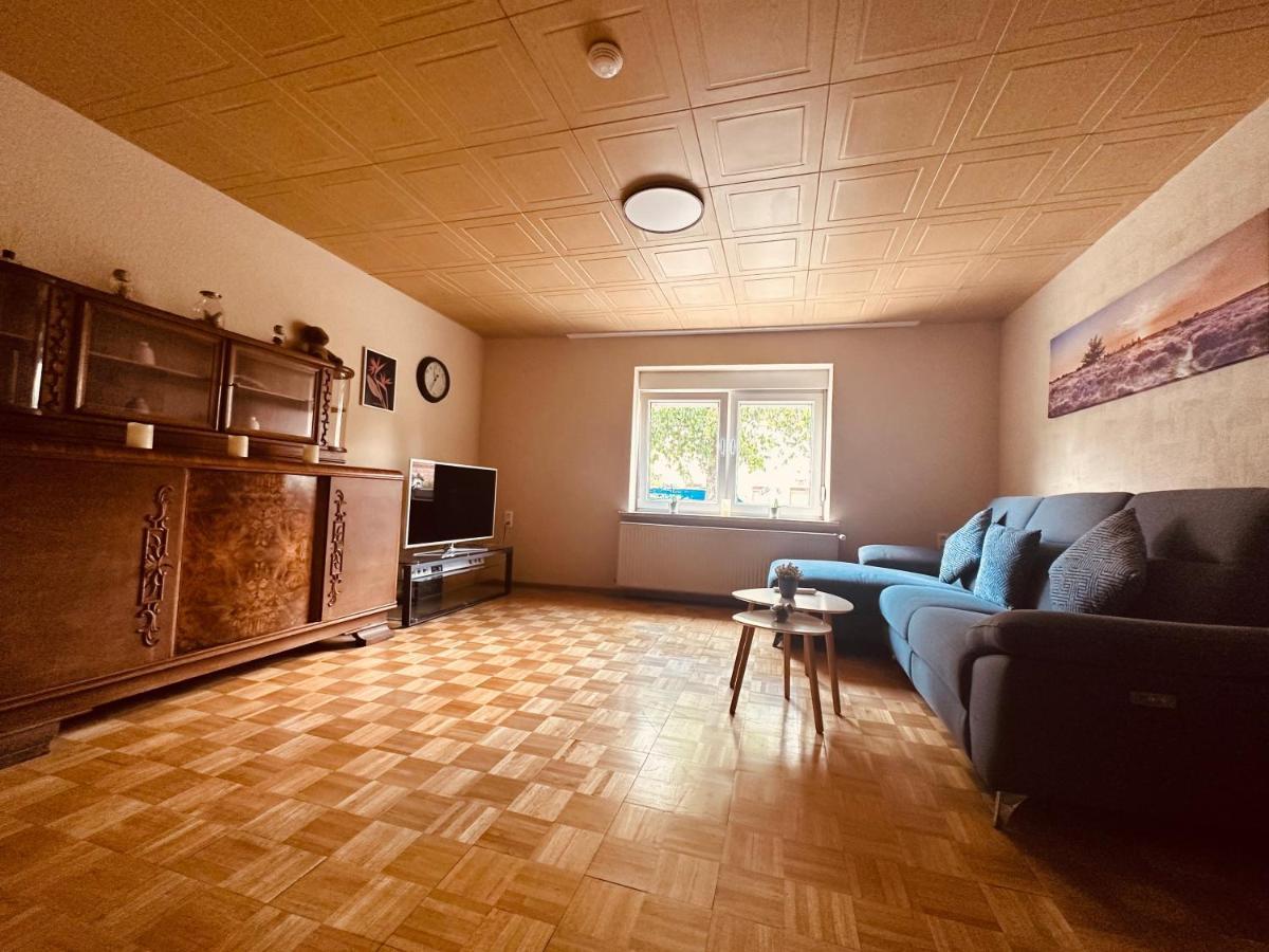 12 Apartment *